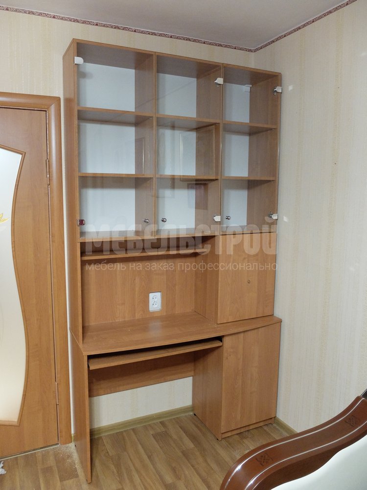 	Компьютерные столы на заказ в Севастополе. Мебельстрой
